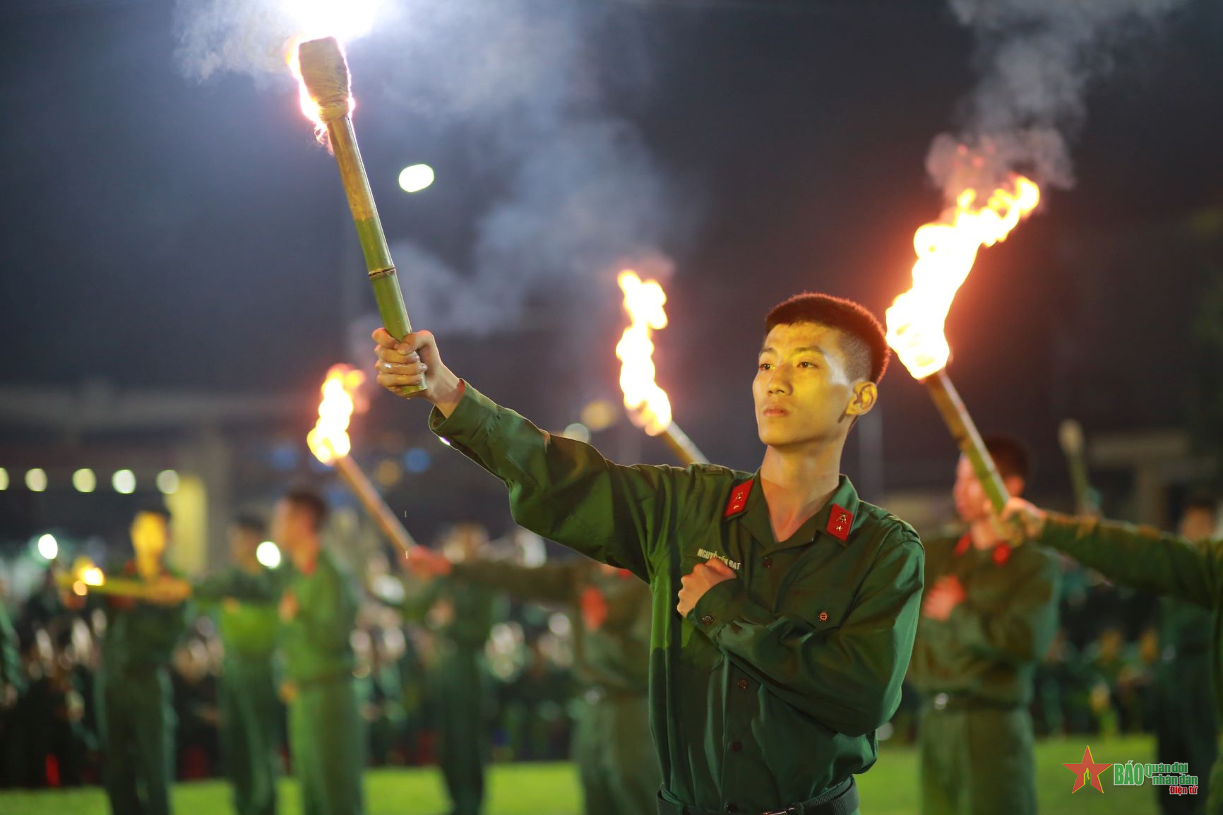 Tuổi trẻ Trung tâm Huấn luyện 334 sôi nổi với Dạ hội thanh niên